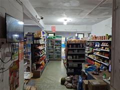 F12组团菜鸟驿站加便利店转让，带口粮证